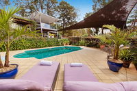 COUNTRY MEETS THE BAY - MOUNT ELIZA