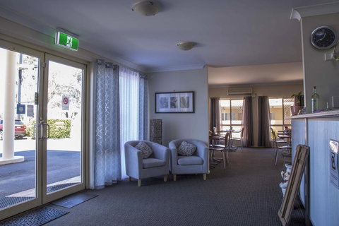 Country Roads Motor Inn - Sydney Tourism 1