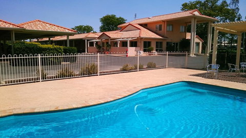 Country Roads Motor Inn - Sydney Tourism 0