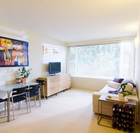 Cozy One Bedroom Apartment in Waverton - Sydney Tourism