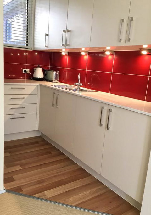 Cozy One Bedroom Apartment In Waverton - Sydney Tourism 3