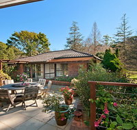 Craigdarroch Courtyard Cottage 22 Bartle Road - Sydney Tourism