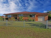 Culburra Getaway - close to beach and lake