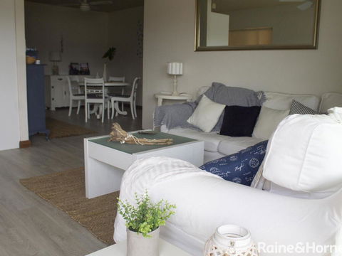 Cumbernauld #12 - 12/12 Terrigal Esp, Terrigal - Sydney Tourism 1