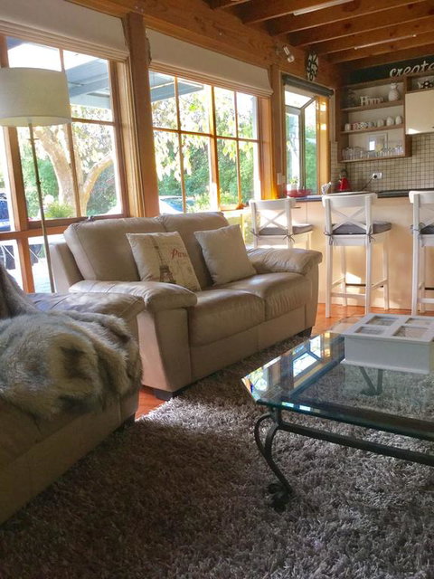 Cumquat Cottage - Sydney Tourism 3