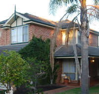 Cutmore Cottages - Highclaire House - Sydney Tourism