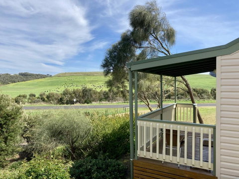 Daysy Hill Country Cottages - Sydney Tourism 2