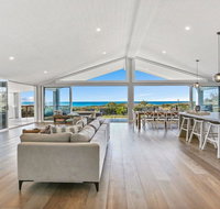 Dayz Dreamin - pool gas fireplace and beachfront - Sydney Tourism
