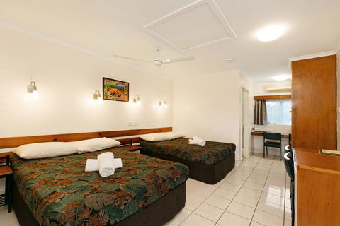 Demi View Motel - Sydney Tourism 1