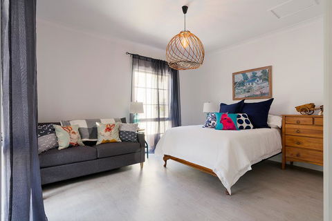 Designer Town Villa - Sydney Tourism 3