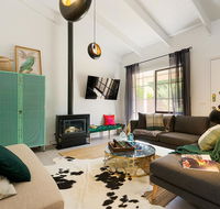 Designer Town Villa - Sydney Tourism