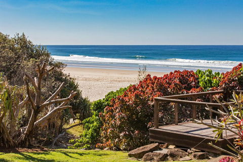 DIRECT BEACH ACCESS - 3 BED APART - CABARITA BEACH - Sydney Tourism 0