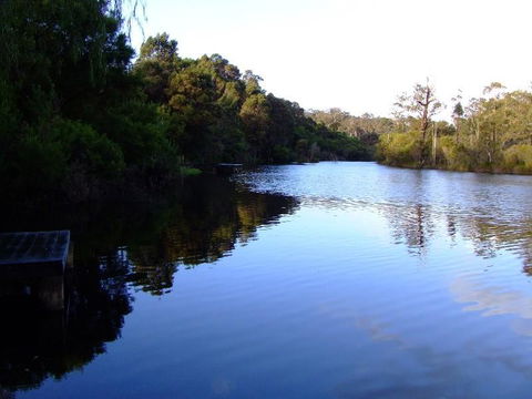 Donnelly Lakes - Sydney Tourism 1