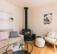 DOVESTONES BY THE SEA - INVERLOCH - Sydney Tourism