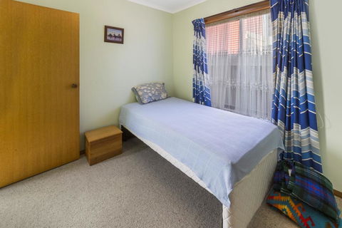 Eagle Point Getaway - Waterfront Serenity! - Sydney Tourism 1