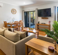 EAGLE VIEW UNIT 5 STAR - Sydney Tourism