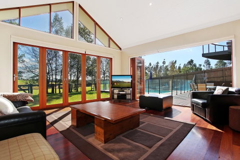 Eagles Landing - Sydney Tourism 1