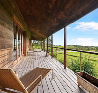 Eagles Rest  Maluna Vineyard - Sydney Tourism