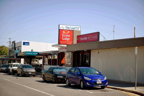 Econo Lodge Rusty's - Sydney Tourism 3