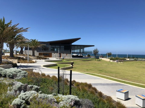 Eden Beach Retreat Holiday Home - Sydney Tourism 0
