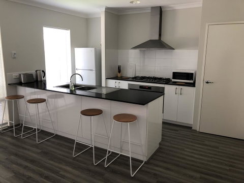 Eden Beach Retreat Holiday Home - Sydney Tourism 1