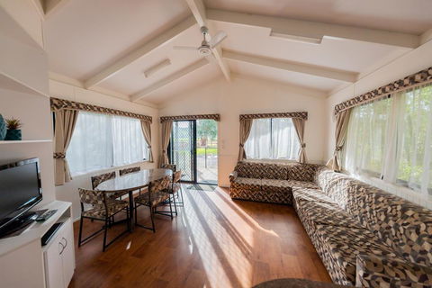 Eildon Riverside Holiday Park - Sydney Tourism 0