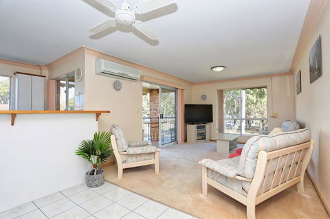 Enjoy Sunsets And Waterviews From Your Private Balcony - Sydney Tourism 1