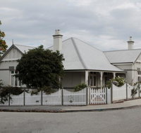 Evelyn House - Sydney Tourism