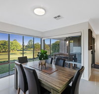 Fairway Village  Windaroo Lakes Golf Club - Sydney Tourism