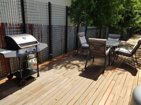 Family Getaway In Eildon - Pet Friendly - Sydney Tourism 1