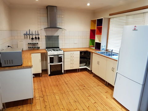 Family Getaway In Eildon - Pet Friendly - Sydney Tourism 2