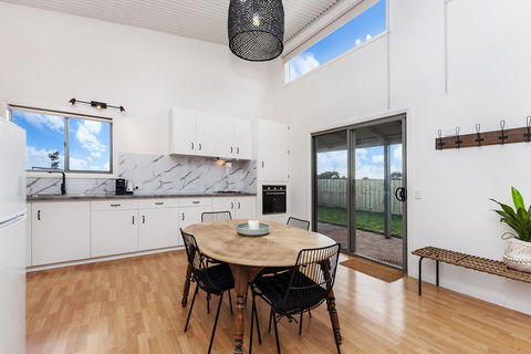 Farnham Lodge - Sydney Tourism 3