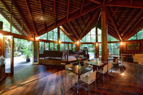 Ferntree Rainforest Lodge - Sydney Tourism 1