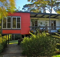 Finisterre Beach House - Sydney Tourism