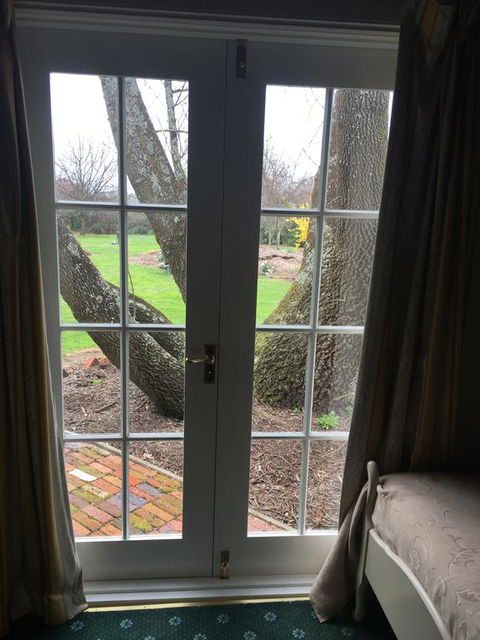 Fitzpatricks Inn - Sydney Tourism 2