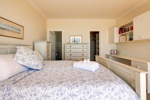 Fleetwood - Sydney Tourism 1