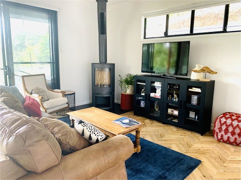 Fletchers Ridge Brand New Luxury Guest House - Sydney Tourism 2