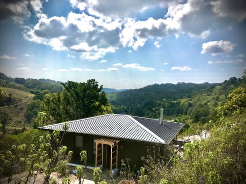 Fletchers Ridge Brand New Luxury Guest House - Sydney Tourism 0