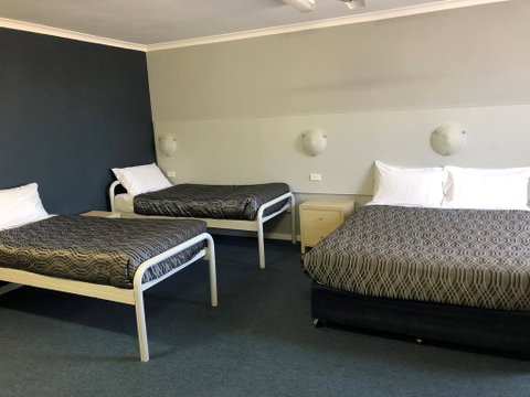 Flinders Motel - Sydney Tourism 2