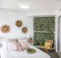Forest themed APT in the Heart of Brisbane CBD - Sydney Tourism