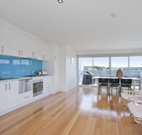 Four Kings Apartment - Deluxe 2br 3 - Sydney Tourism