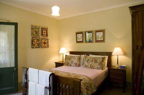 Foxgloves B&B - Sydney Tourism 3