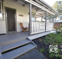 Front Kauri Cottage