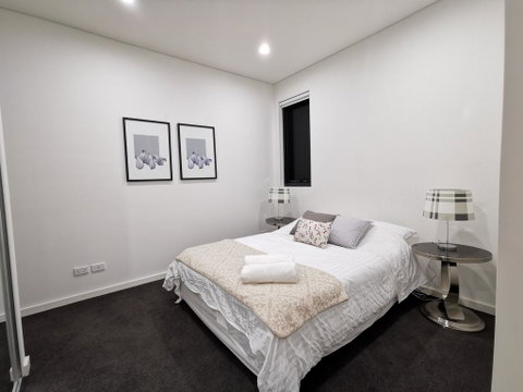 G02 Courtyard Apartment - Sydney Tourism 1