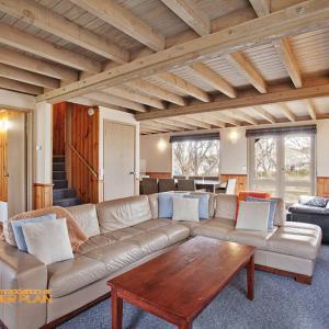 Gimme Shelter - Sydney Tourism 1