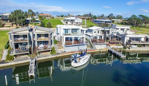 Gippsland Lakehouse - Sydney Tourism 0