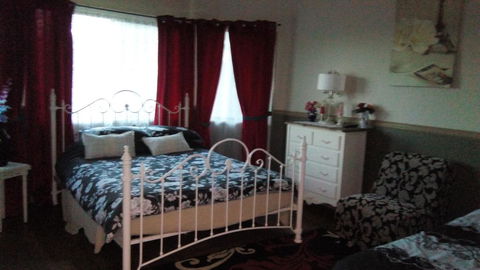 GOLDEN LACE B&B - Sydney Tourism 1