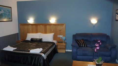Golden Leaf Motel - Sydney Tourism 2