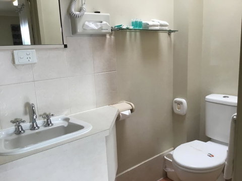 Golden Palms Motor Inn - Sydney Tourism 1