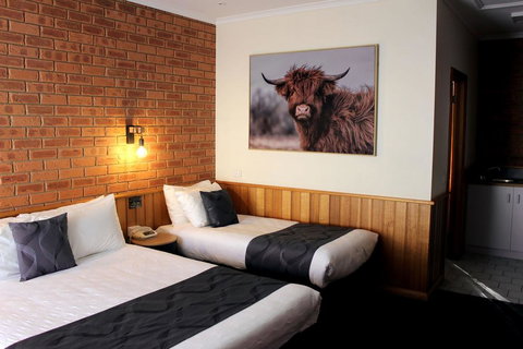 Golden River Motor Inn - Sydney Tourism 2